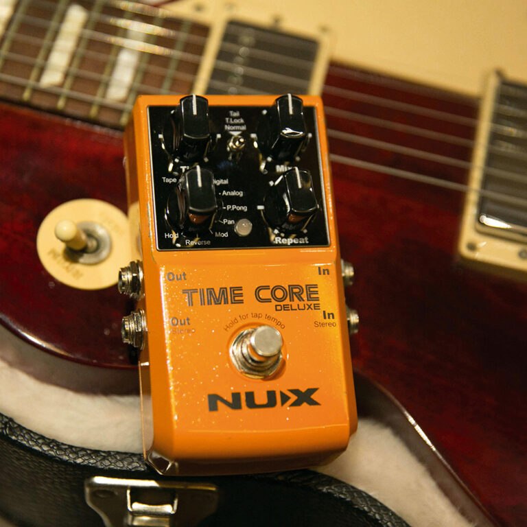 NuX Time Core Deluxe Delay Pedal Zebra Muzik