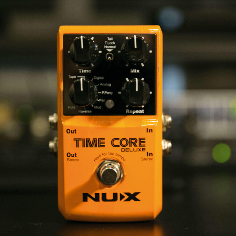 NuX Time Core Deluxe Delay Pedal Zebra Muzik