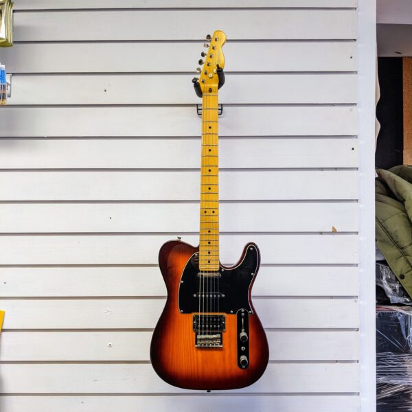 Fender Modern Player Telecaster Plus HSS (Pre-Owned) - Honey Burst