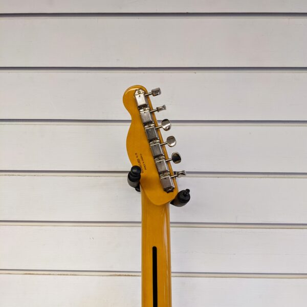 Fender Modern Player Telecaster Plus HSS (Pre-Owned) - Honey Burst - Machine Heads