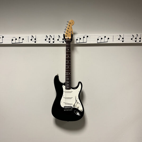 Fender Mexican Stratocaster MIM 1994 Squier Series (Pre-Owned) - Black - Front