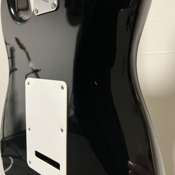 Fender Mexican Stratocaster MIM 1994 Squier Series (Pre-Owned) - Black - Mark on Back