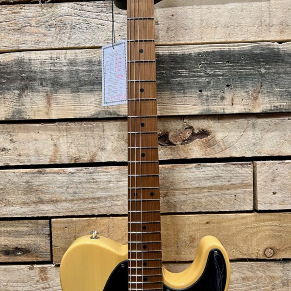 Levinson Sceptre Arlington Standard SA1 Electric Guitar - Blonde - Fretboard